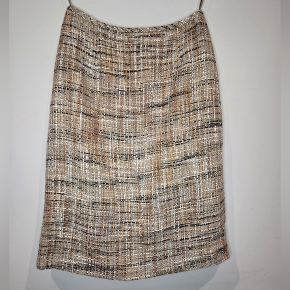 Focus 2000 Tweed Skirt Suit - Picture 6 of 9